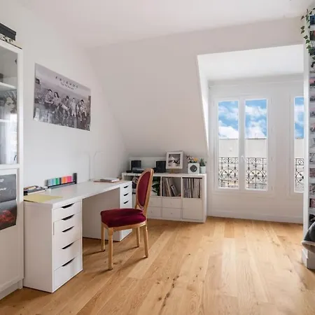 Haussmannien De Grand Luxe Appartement