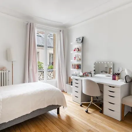 Appartement Haussmannien De Grand Luxe Paris